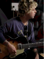 studio1.gif