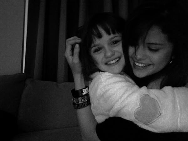 joey king and selena gomez sisters. Selena and Joey star in the