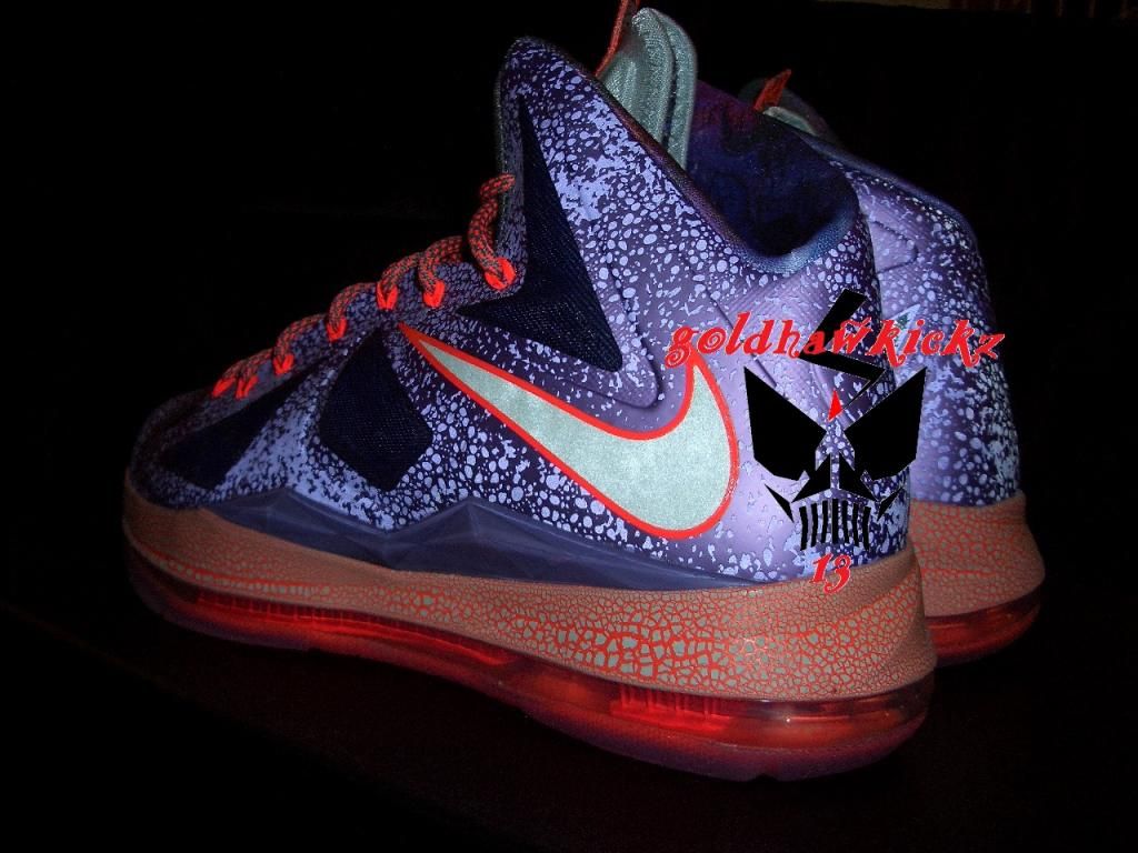 lebron x extraterrestrial
