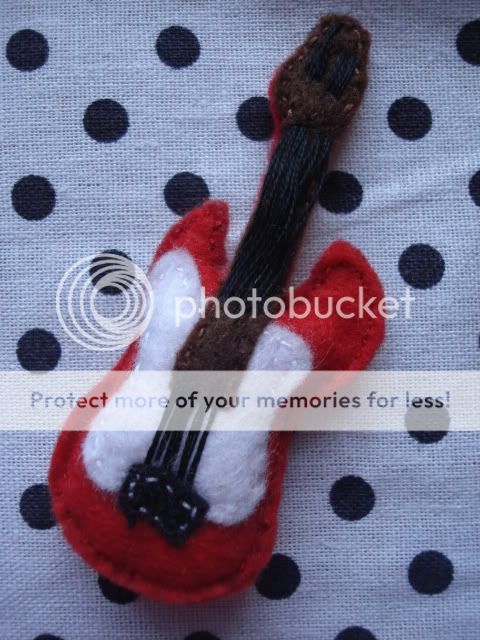 Guitar Felt Pin Brooch   Handmade  